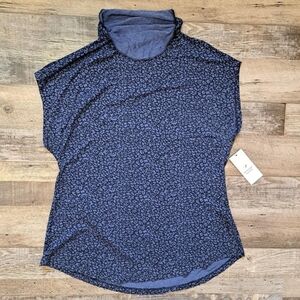 Denver Hayes Navy Patterned Blouse | Size Small